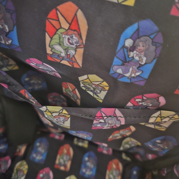 Loungefly Disney Humpback Of Notre Dame Mini Backpack Esmeralda Quasimodo - Picture 8 of 8